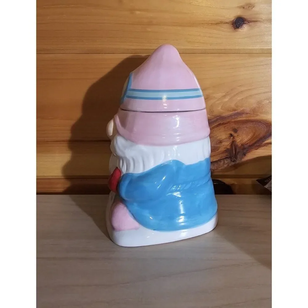 New Martha Stewart Gnome Snow Day Snowboarding 2 Wick Candle Jar Winter